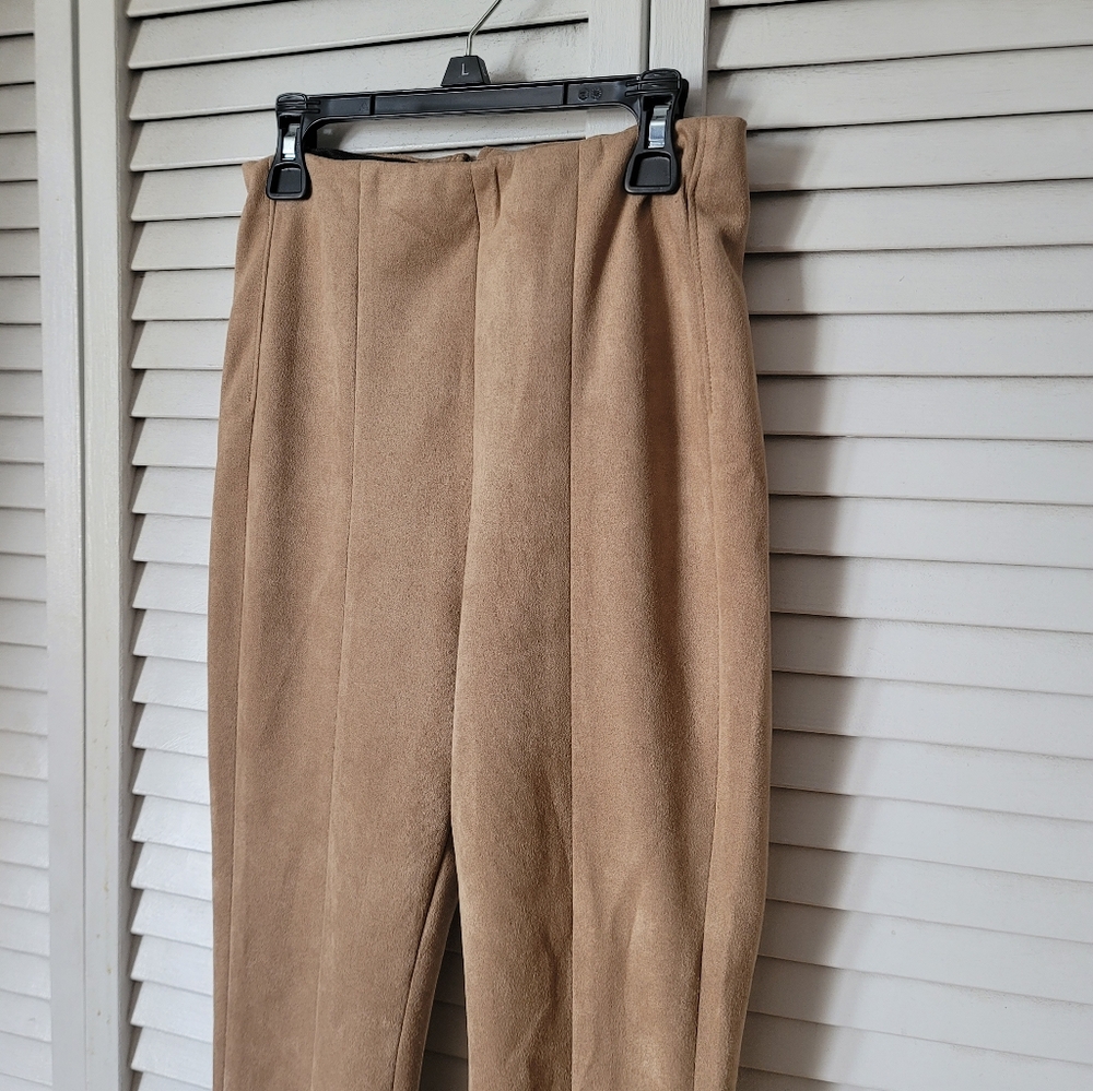 BLANK NYC Faux Suede Pants, Size 24 - Picture 4 of 8